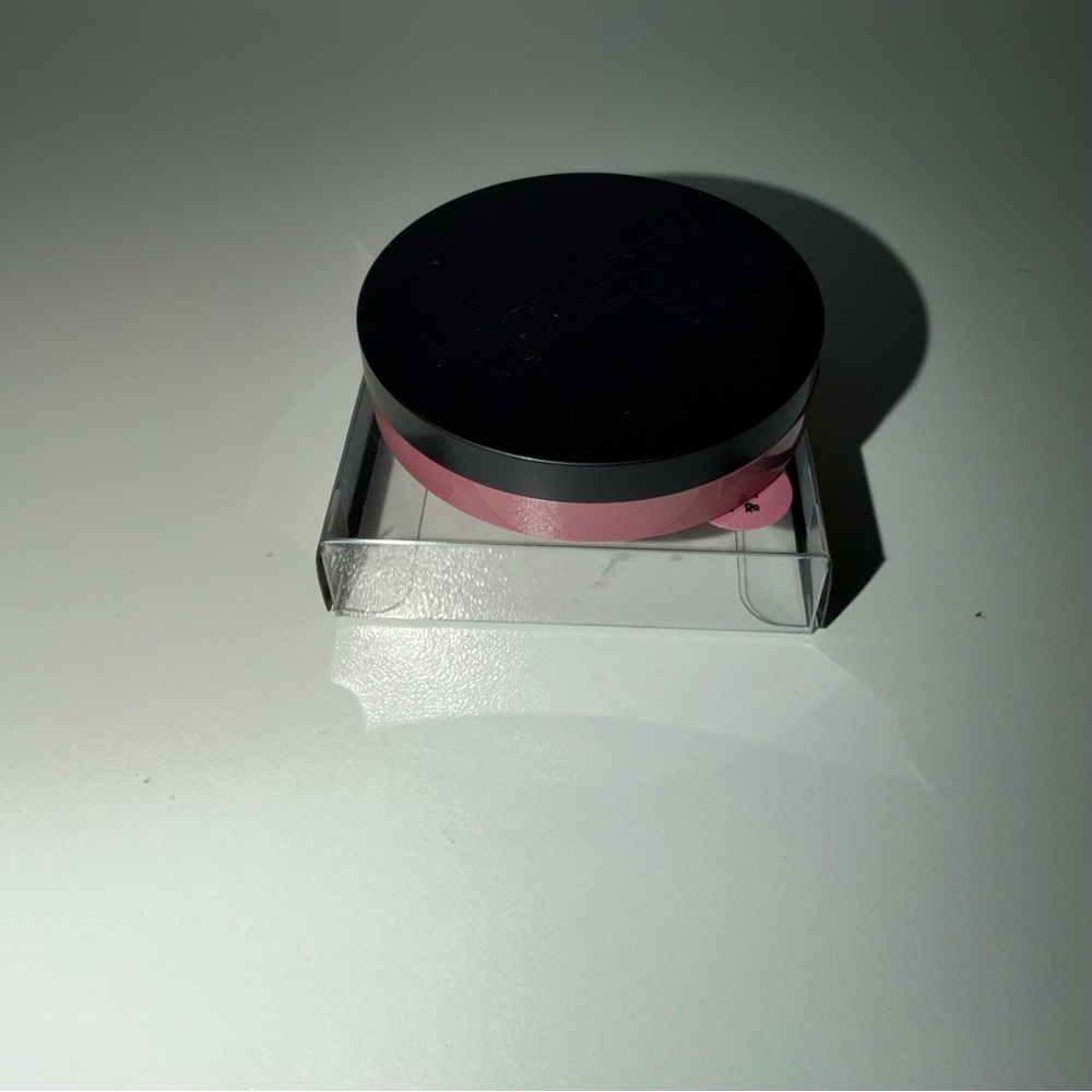 NUDESTIX Love & Roses Blush Compact  Brand New in box - Picture 6 of 16